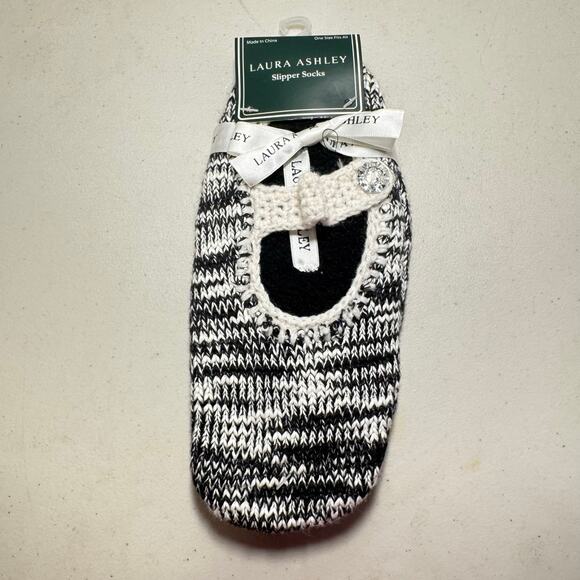 Laura Ashley Black and White Gripper Slipper Socks NWT one size fits all - Picture 1 of 5